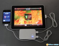 全新現(xiàn)貨多功能充電器 5000mAh大容量，雙USB輸出，純白設(shè)計(jì)，支持多設(shè)備同時(shí)快充，包郵速達(dá)